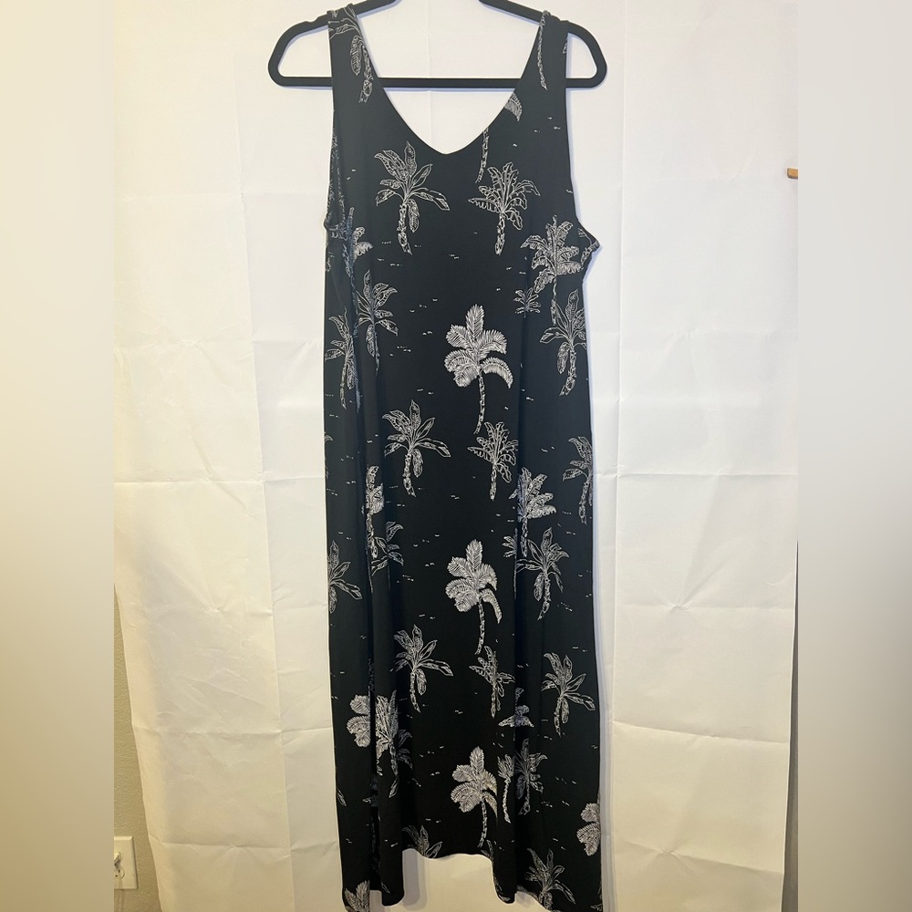 J. Jill Black Dress with White Tropical Leaf Print Casual Vacation